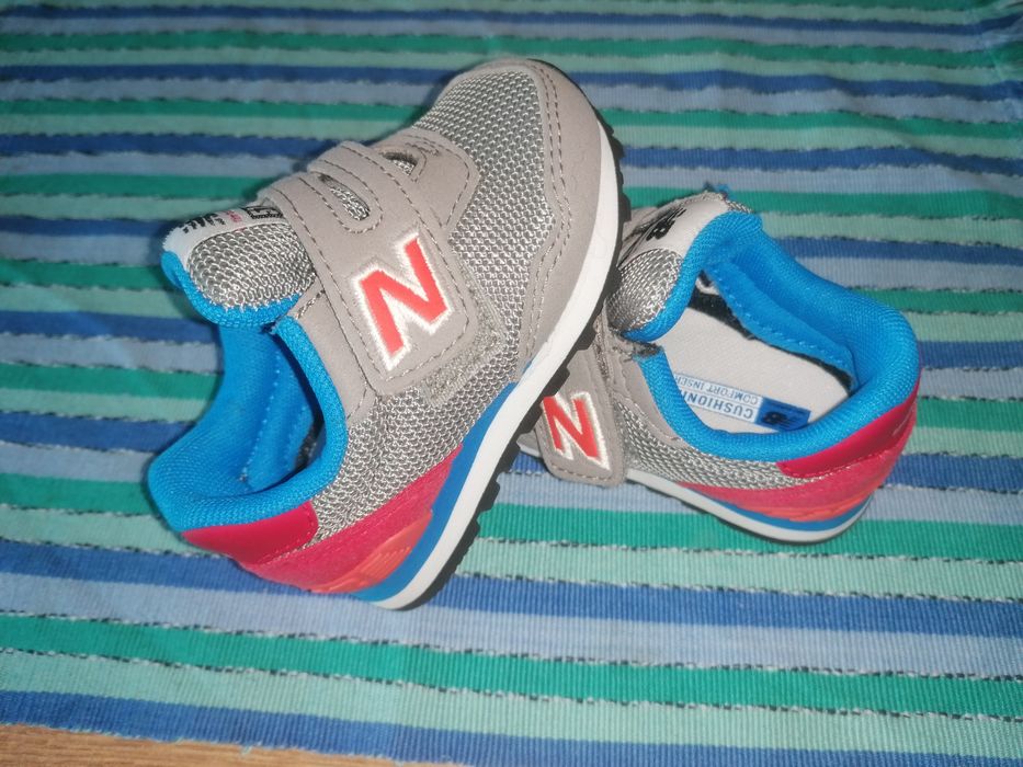 New Balance bebé