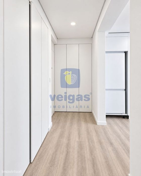 T2 totalmente renovado em Alhandra — conforto, modernidade e tranquili