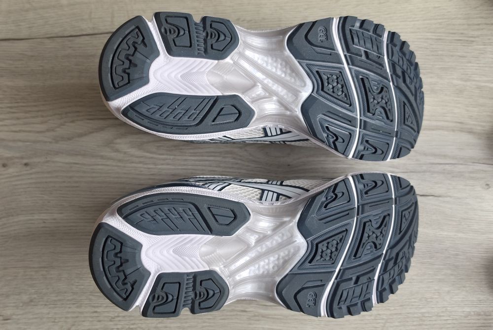 Asics GEL-Kayano 14 Cream/Raw Indigo