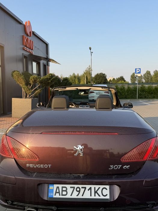 Кабріолет peugeot 307 cc пежо купе 2005 рік 260 пробіг 2.0 дизель клімат датчики дощу та світла парктронік диски 16 салон шкіра цікаве авто для міста