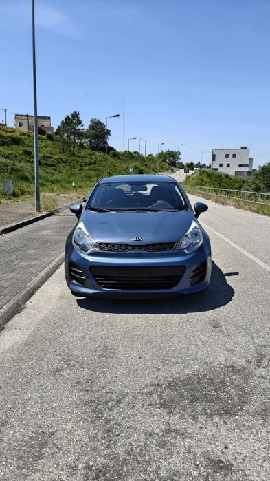 Kia Rio cvvt 1.2 gasolina de 2016
