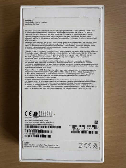iPhone 13 / 256 GB / niebieski – model A2633 + szybki Spigen