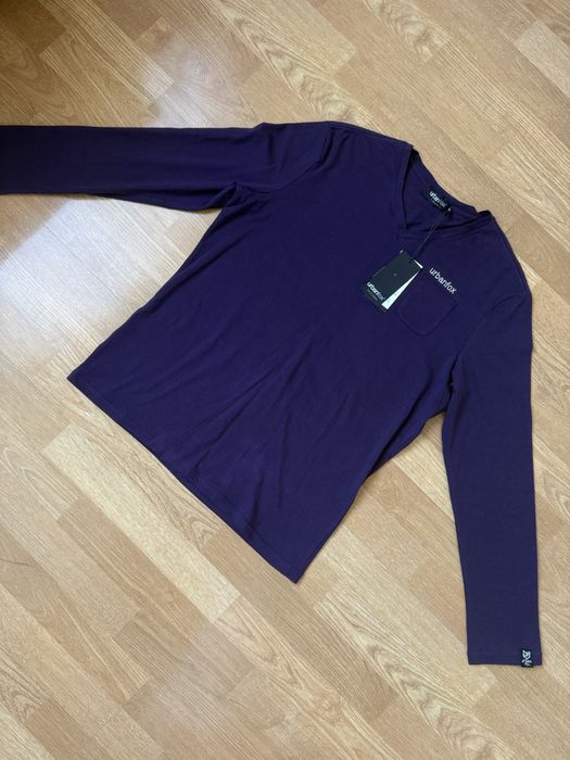 Fioletowy longsleeve z długim rękawem  Rozmiar z metki XL ale bardziej pasuje na L  Marka Urban fox  Nowy z metką