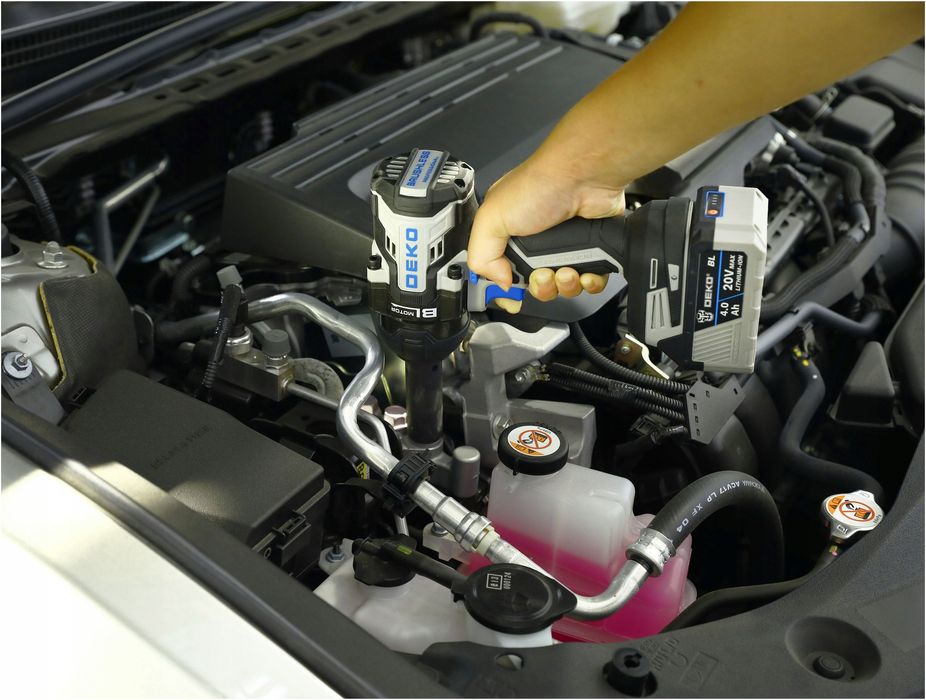 Klucz Udarowy Akumulatorowy Bezszczotkowy 1/2'' Do Kół 800nm Aku Mocny