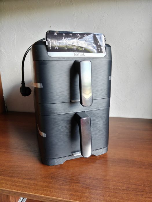Air Fryer Tefal pionowy