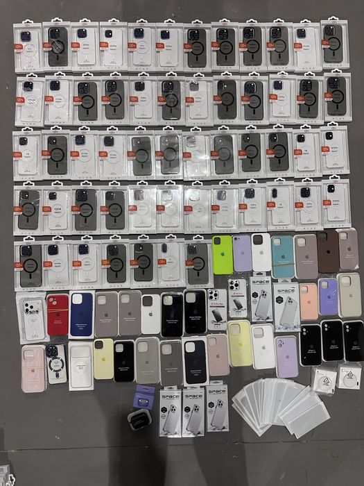 Чохли для iPhone оптом