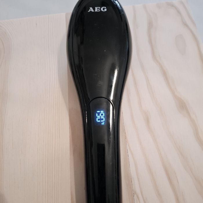 Escova de alisar cabelo