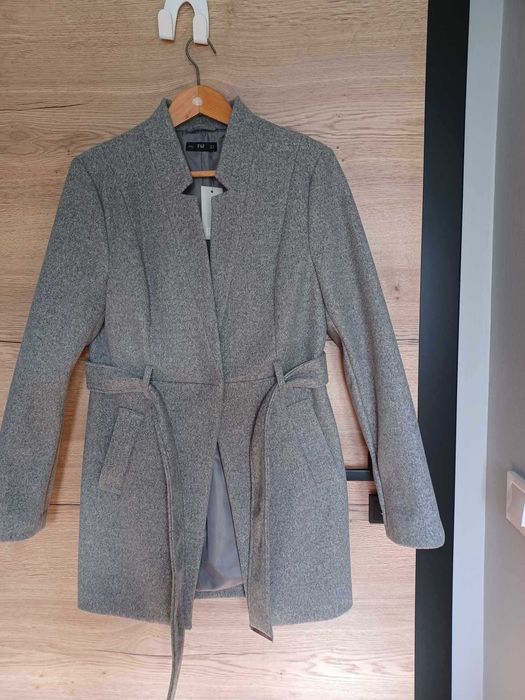 Nowy damski płaszcz szary L/40/12