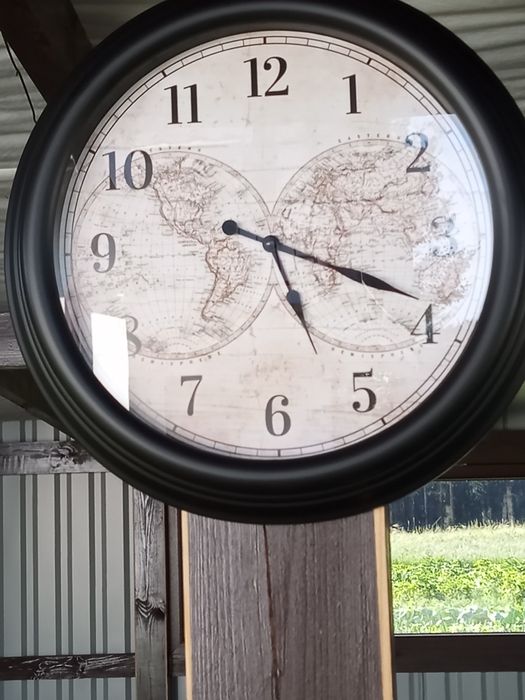 Zegar ścienny nowy 30 cm