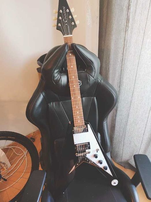 Epiphone Flying V Ebony - Gitara elektryczna