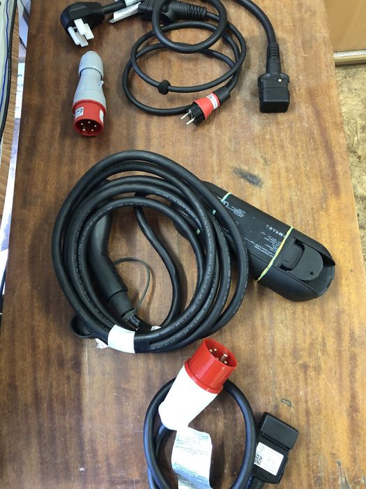 Переробка зарядки з 110в на 220в 50гц AUDI e-tron Ауді Європа Обманка