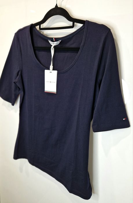 T-shirt Tommy Hilfiger Slim Scoop M