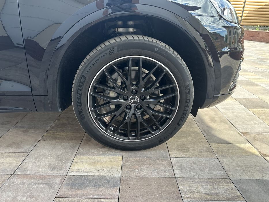 AUDI Q5 власне авто