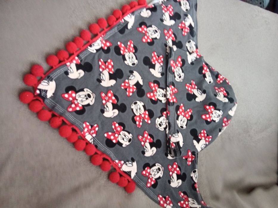 Komplet dla dziewczynki.  Czapka chusta. Minie Mouse. 5- 7 lat. Wysyłk