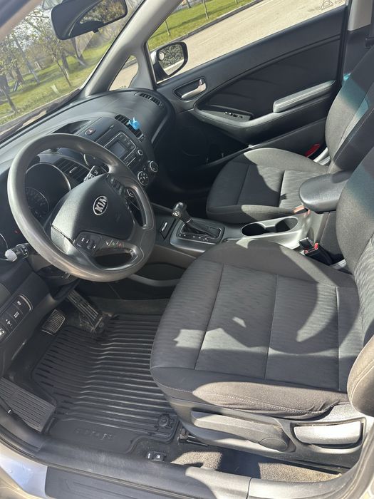Kia Forte 2013 VIN KNAFK4A6XE5088044 фото оголошення 2 з 15