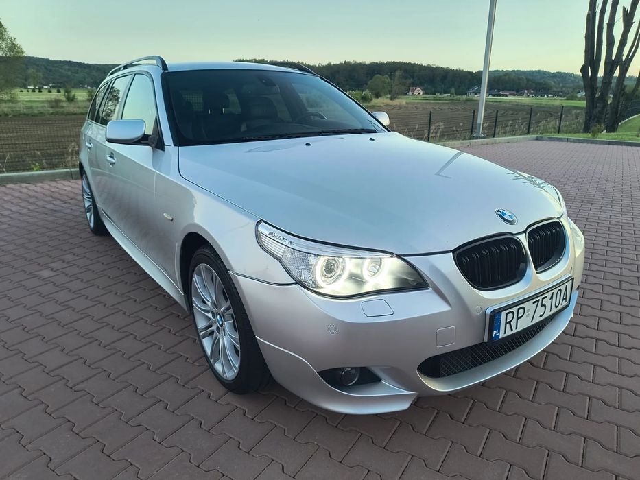 BMW Seria 5 525i / 530XI 2 x BMW E60 / E61 LPG xDrive Automat Touring M-Pakiet