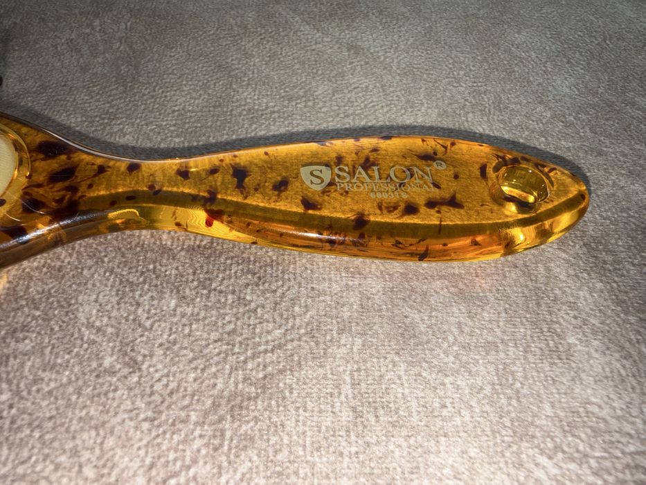 Расчёска массажная новая «salon prophessional”