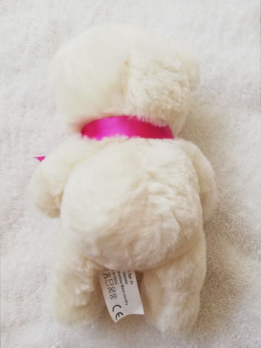 Biały miś z różowa kokardą 17cm