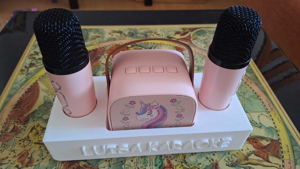 Suporte Personalizado para Mini Karaoke