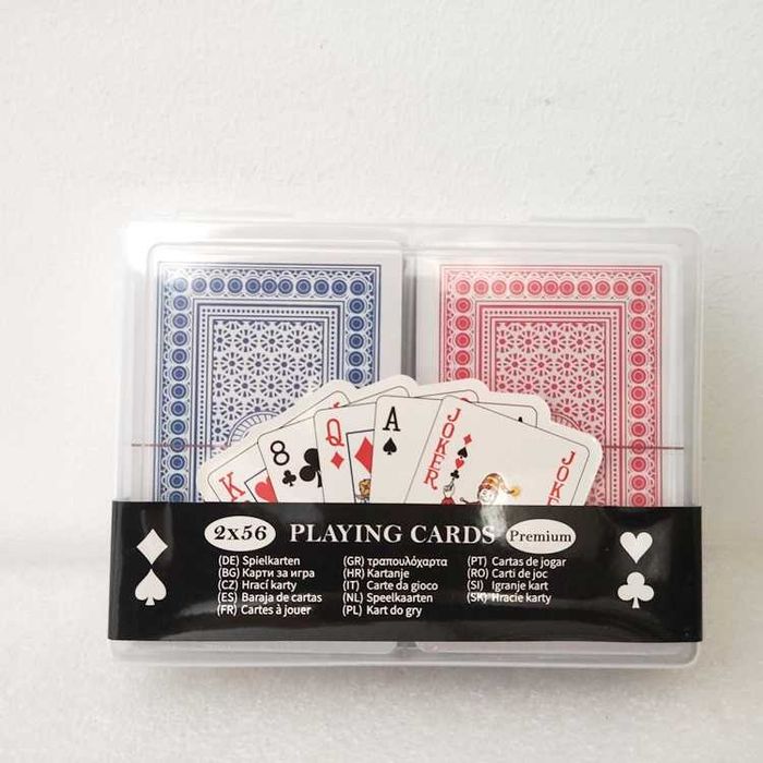 Baralho de cartas duplo em caixa de plástico Novo e embalado