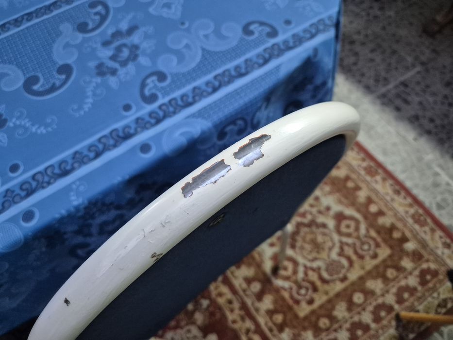 Mesa de jantar + 4 cadeiras