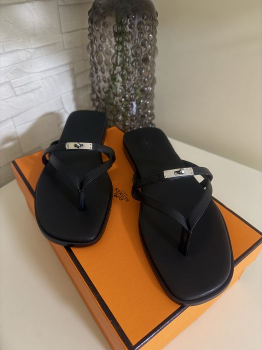 Шлепанцы Hermes