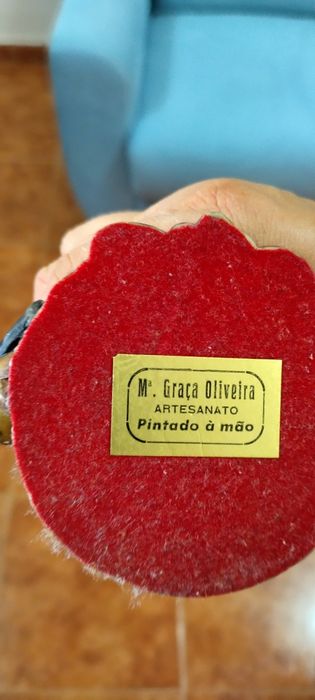 Estatuetas pintadas à mão