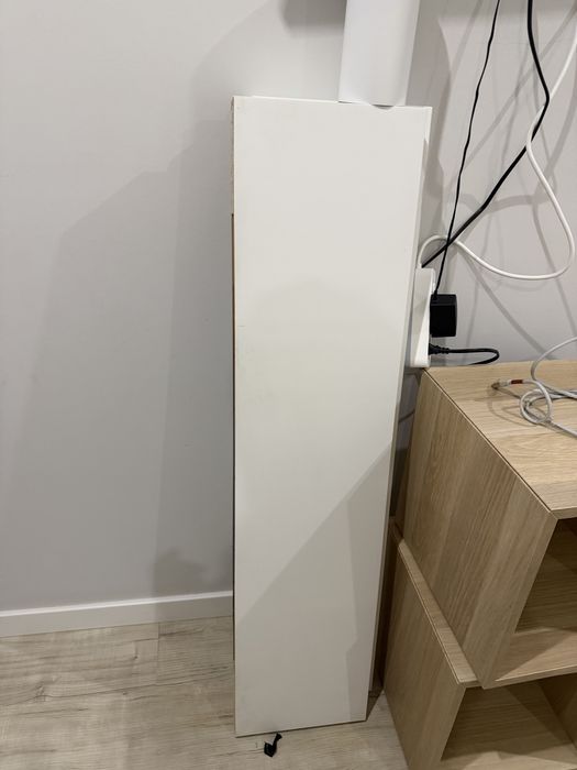 Estante branca parede Ikea