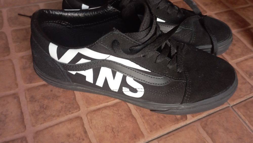 Vans czarne roz 38