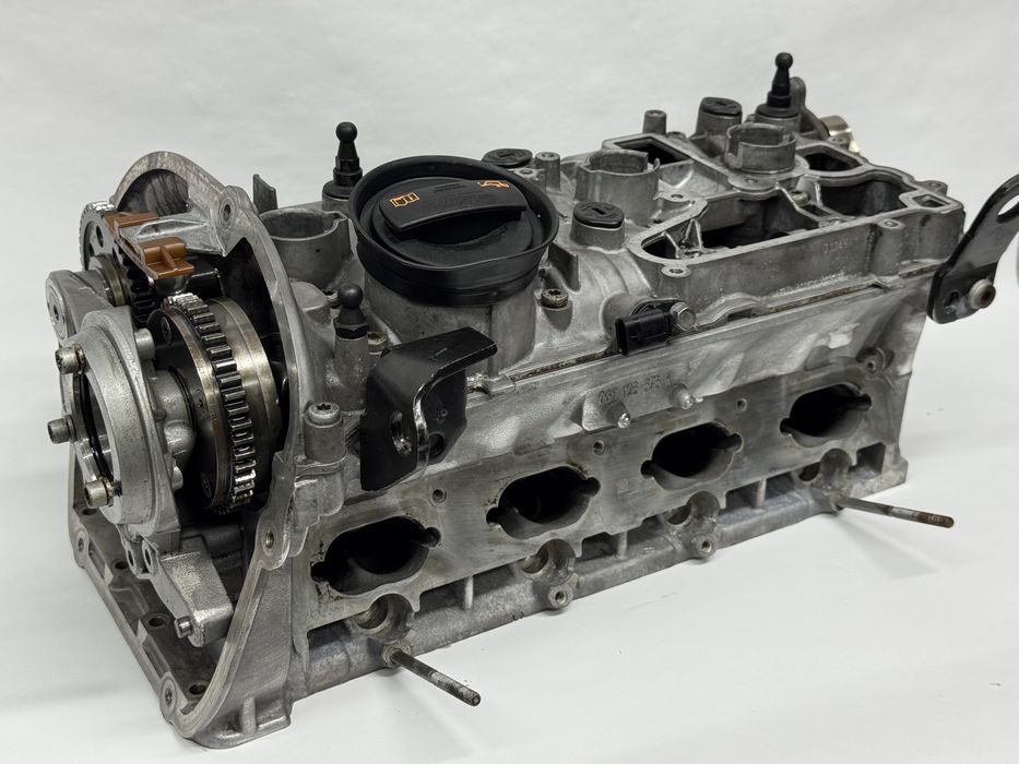 1.8 CDA ГБЦ Skoda  Volkswagen Audi  1.8TSI CDA CDAA CDAB Октавія а5 Суперб2