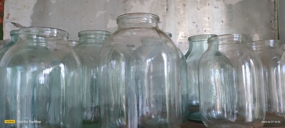 Продаю бутля банки срочно