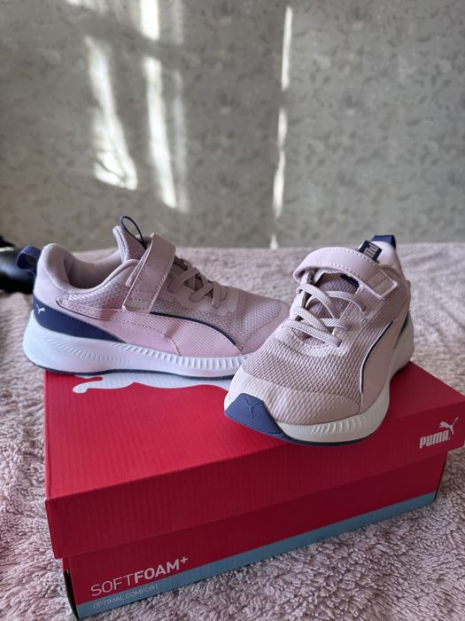 Кросівки Puma 33 на дівчинку