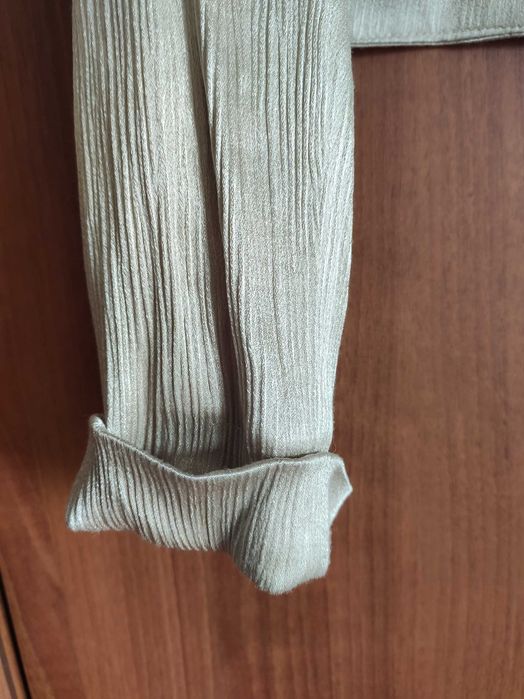 Złote bolerko z połyskiem