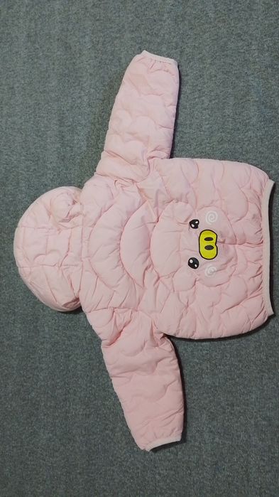 Продам курточку на девочку 1-2 годика