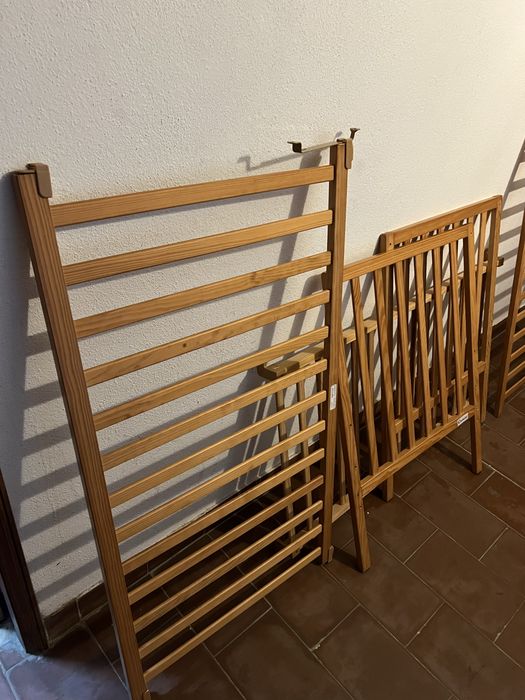Cama de grades de criança