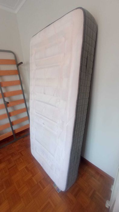 Colchão e Estrado de Solteiro