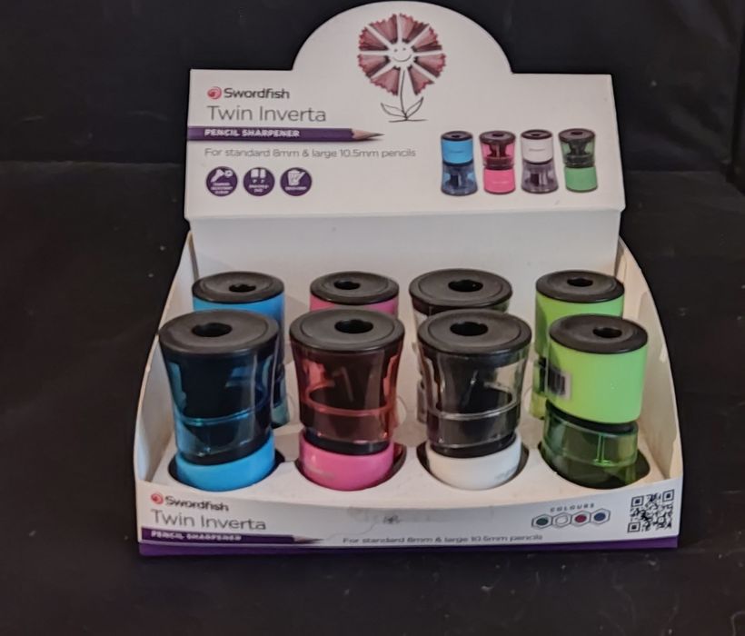 Expositor com 8 Afias Swordfish