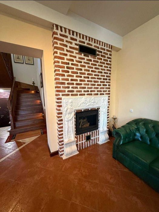 Продаётся эксклюзивный дом в Обуховке в сосновом лесу и возле реки