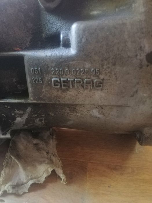 Продам коробку передач від авто BMW E36