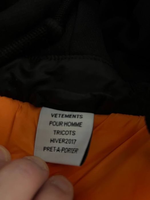Бомбер VETEMENTS Total Fucking Darkness Bomber - НОВЫЙ!