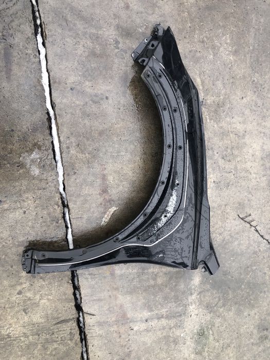 Крило outback b16 rest под ремонт