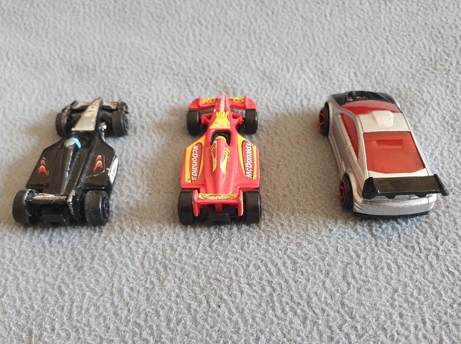 Carrinhos Mattel, Inc., feitos para a McDonald's - Anos 2001 e 2006