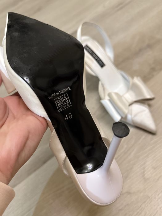 Туфлі весільні бантики