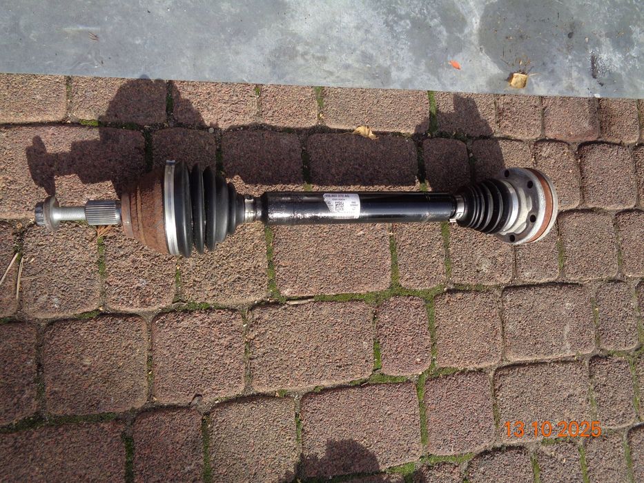 półoś prawa 4x4 audi scoda seat vw. 3q0407272ag