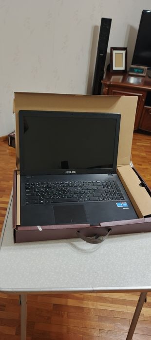 Ноутбук Asus X551C