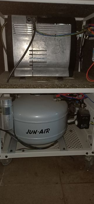 Kompresor Junair  OF1201-25MD2
