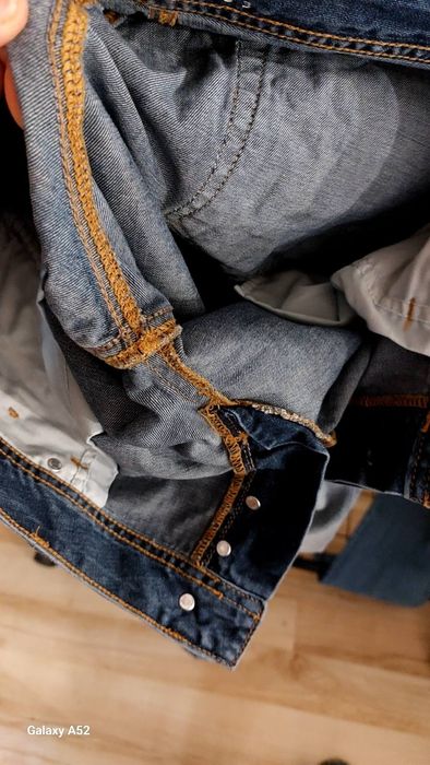 продаю супер легк1 л1тн1 джинси Colins