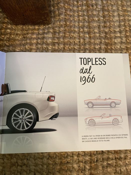 Catálogo brochura Fiat 124 spider