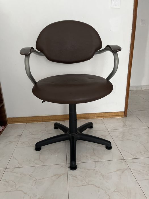 Cadeira para cabelereiro