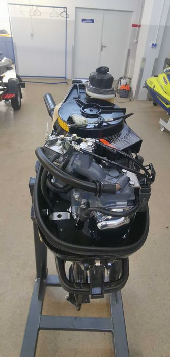 silnik zaburtowy Suzuki DF 6 AS Czarny